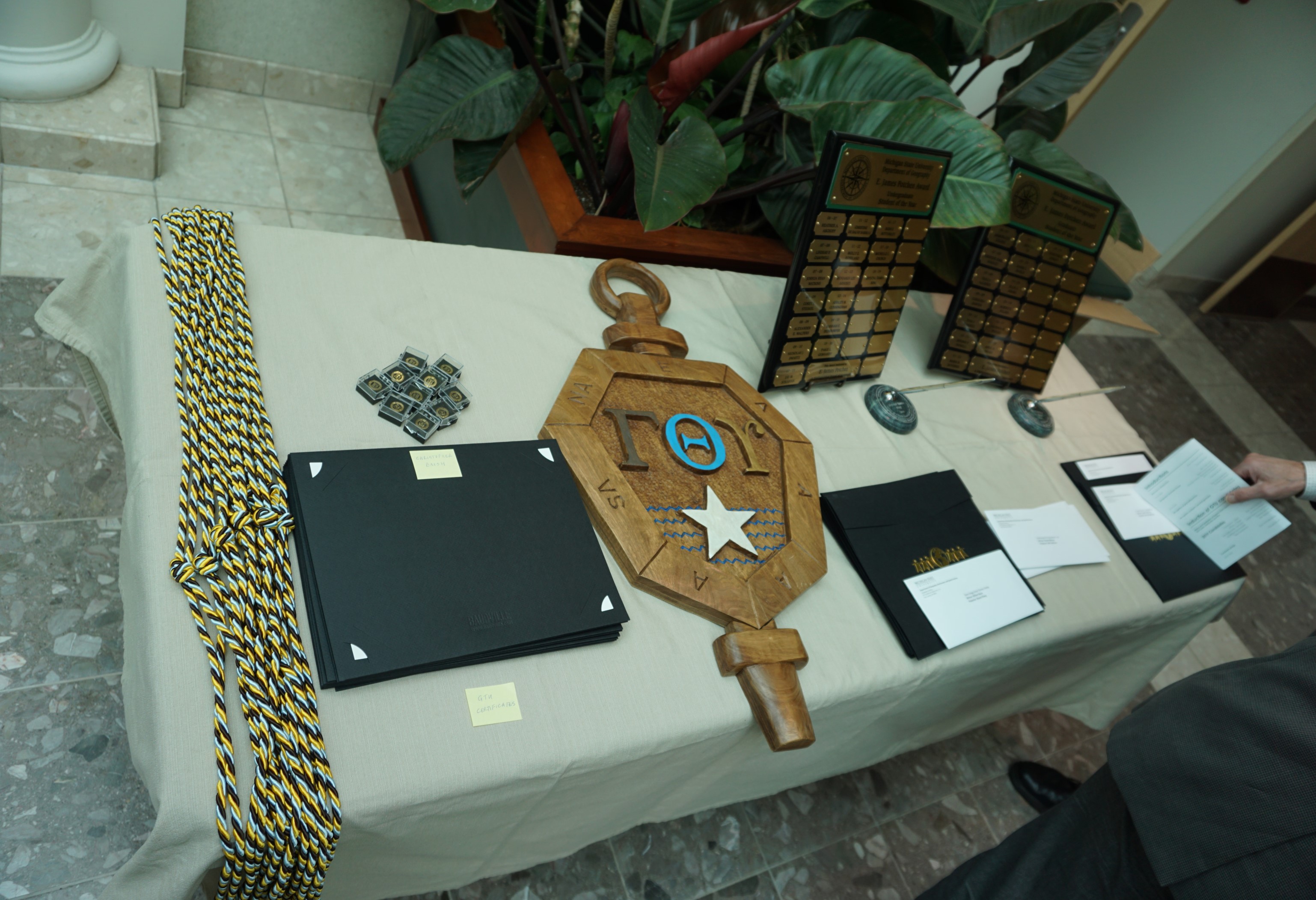 Image of award table